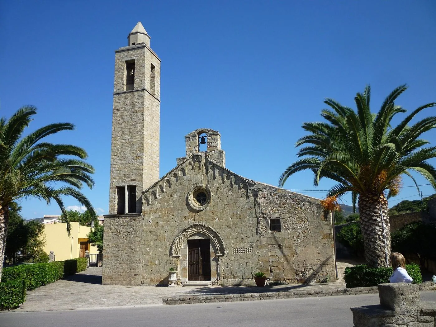 La chiesa romanica della Madonna delle Grazie a Santa Maria Coghinas
